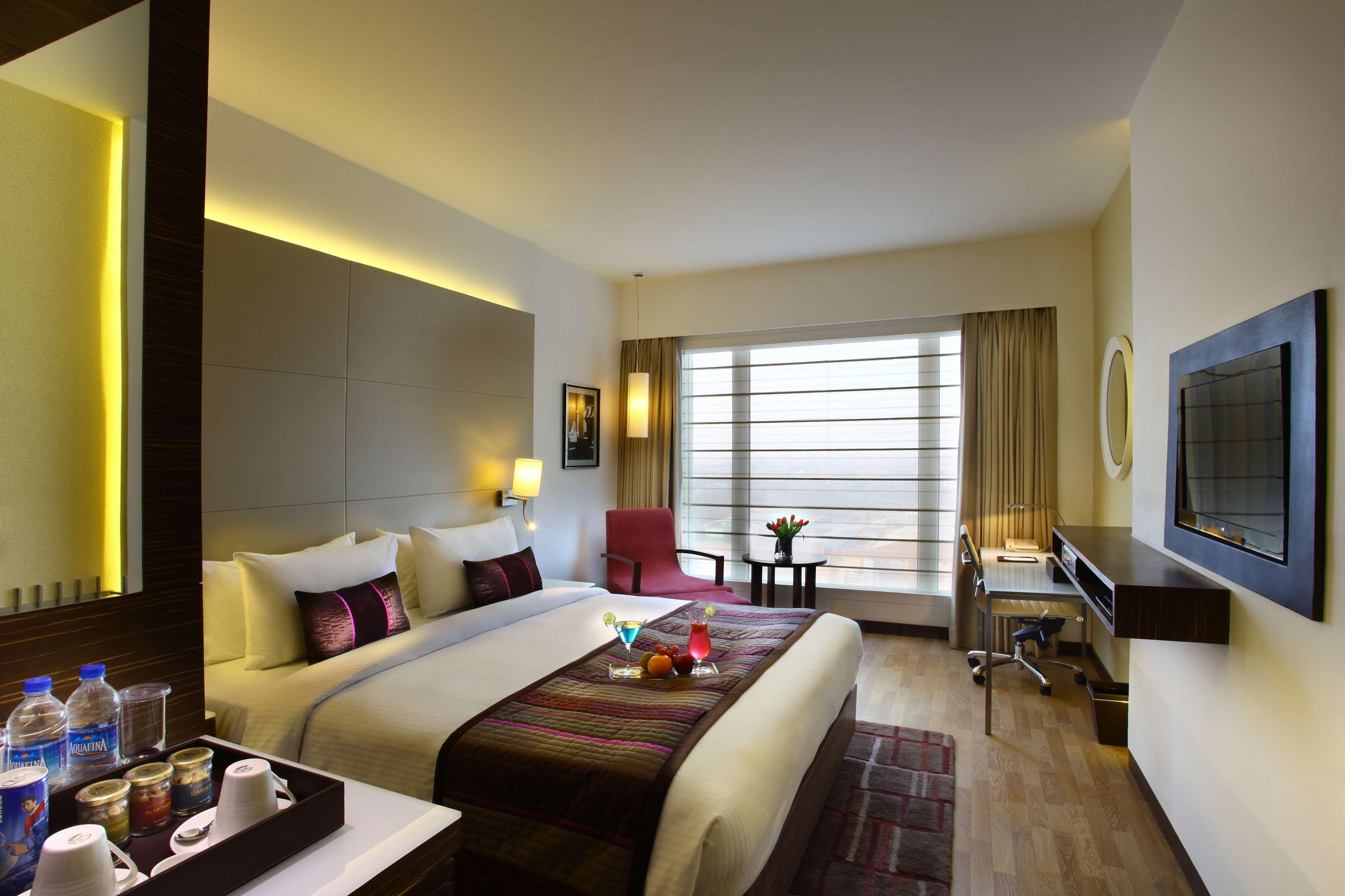 Отель Park Plaza Shahdara Нью-Дели Экстерьер фото